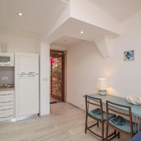 Anna Feriehus San Teodoro (Sardinia)